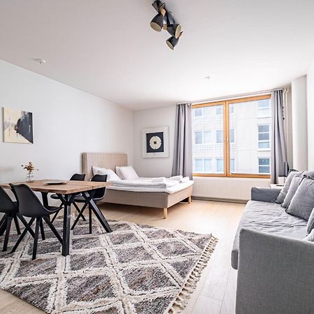 Nice Studio Apartment On A Pedestrian Street 赫尔辛基 外观 照片