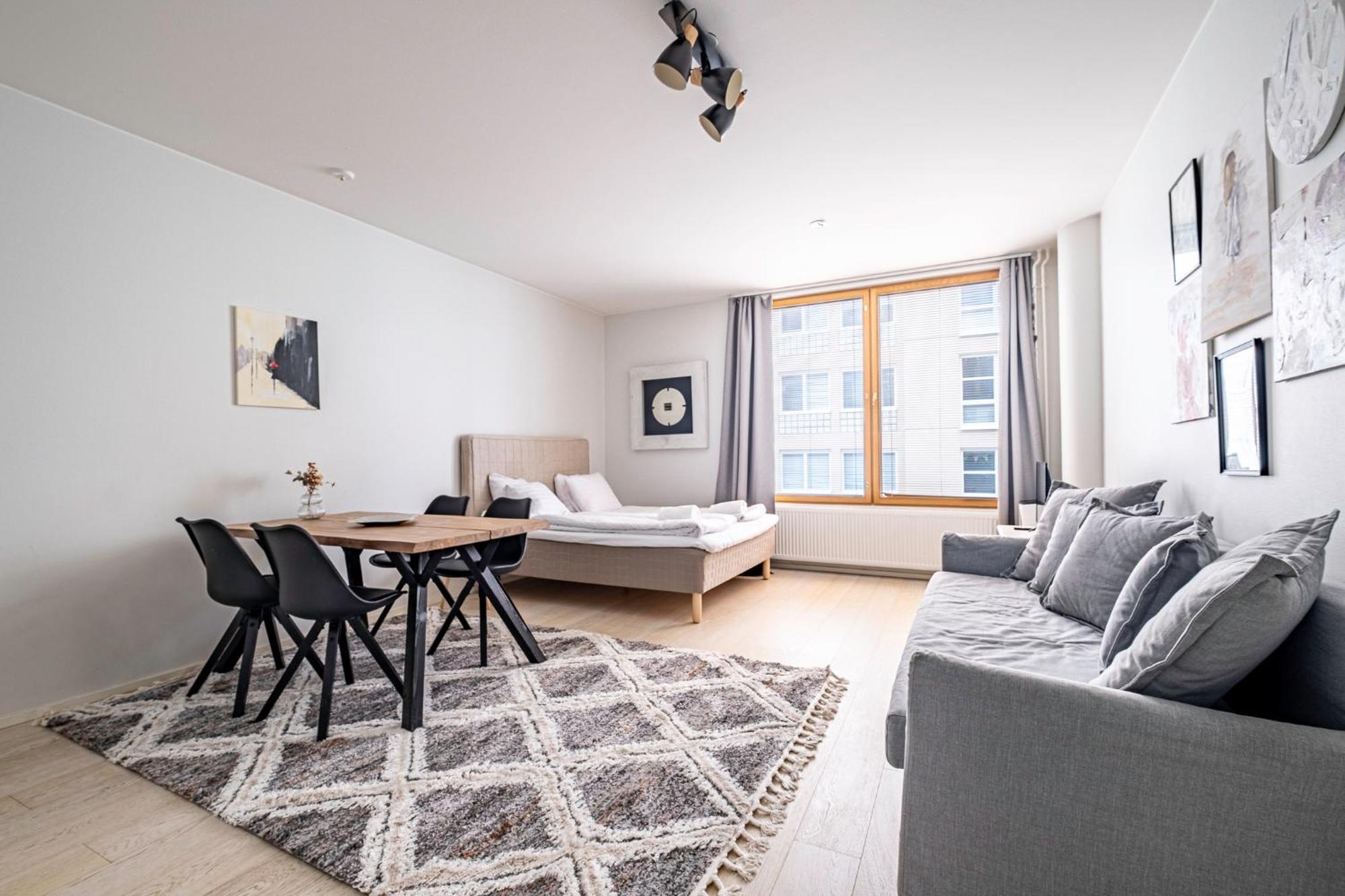 Nice Studio Apartment On A Pedestrian Street 赫尔辛基 外观 照片